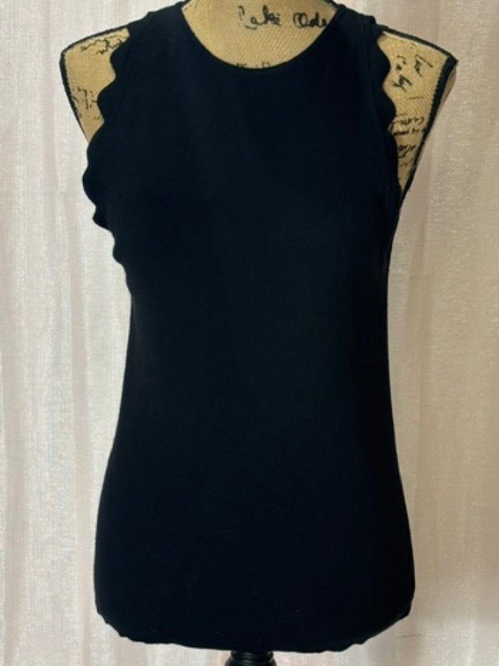 Scalloped Tank Top